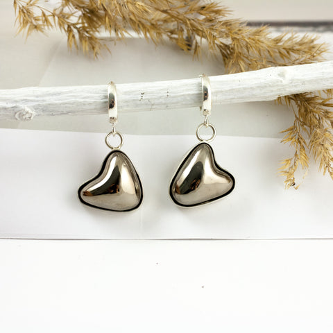 Long dangle platinum color heart shaped silver earrings