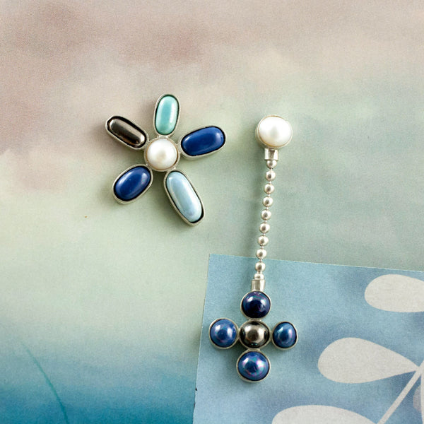 BON BON organic mismatched blue flower earrings