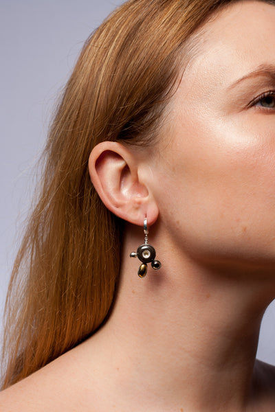 White and black dangle earrings BON BON