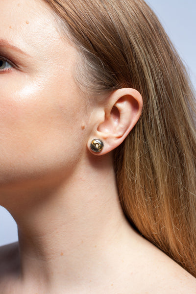 ABSTRACT black mismatched ceramic earrings with gold