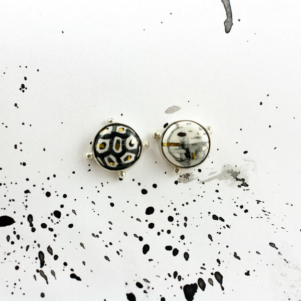 White checked silver earrings ABSTRACT