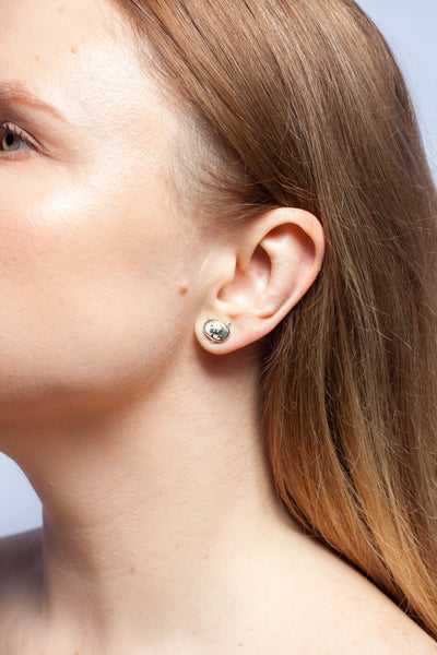 ABSTRACT White mismatched silver earrings with ceramics