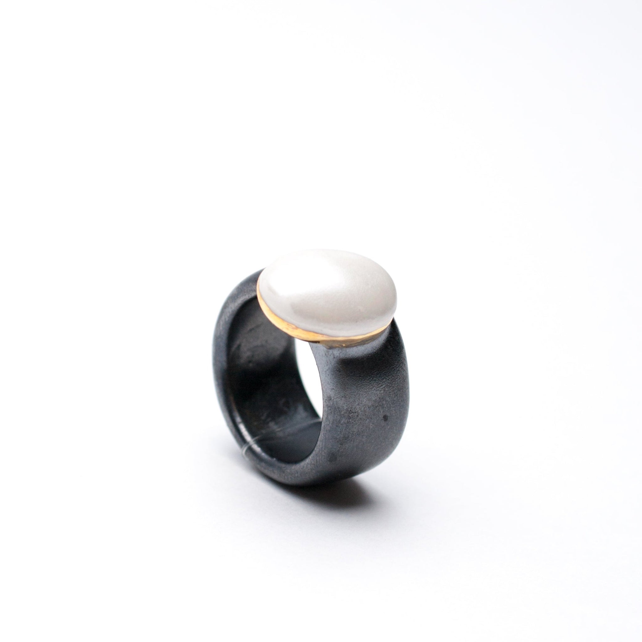 19 size ceramic ring Nefertum