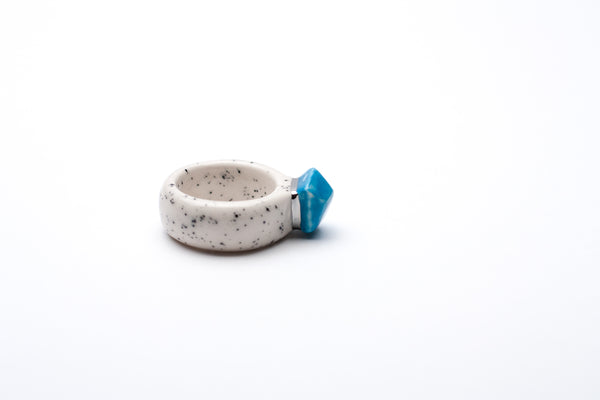 18.5 dydžio keramikos žiedas Nut