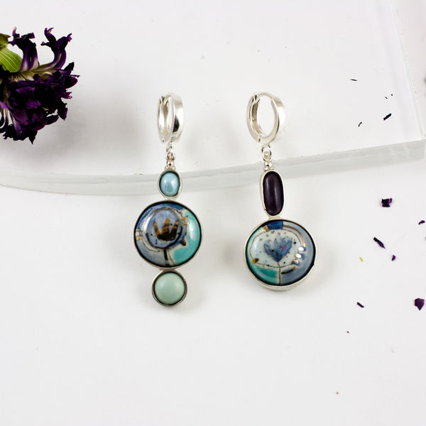 BON BON blue dangle earrings  decorated with a crown