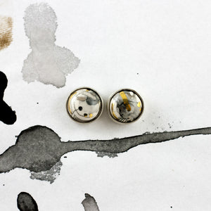 ABSTRACT White mismatched tiny ceramic earrings