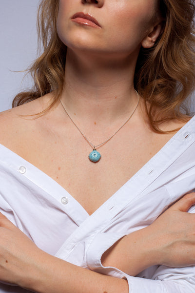 Blue mini pendant with platinum luster flower