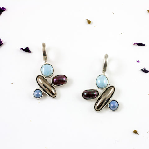 Blue and purple shades bubble dangle earrings with platinum luster